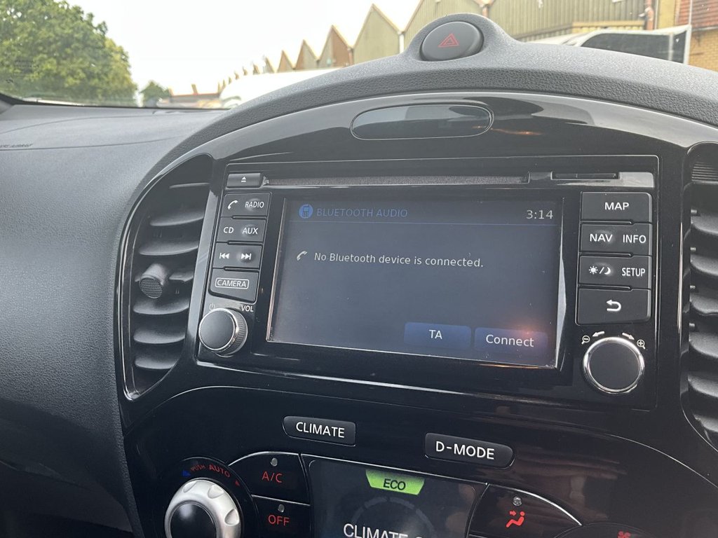 USED 2019 19 NISSAN JUKE 1.6 Tekna SUV 5dr Petrol XTRON Euro 6 (117 ps)