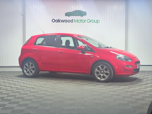 View our FIAT PUNTO