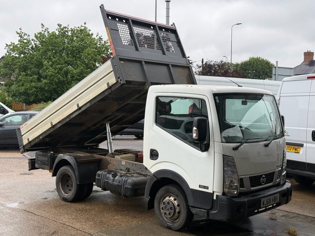 View our NISSAN NT400 CABSTAR