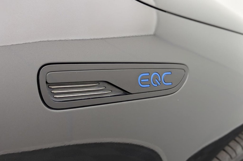 USED 2020 20 MERCEDES-BENZ EQC EQC 400 80kWh AMG Line (Premium) SUV 5dr Electric Auto 4MATIC (408 ps) 4x4, Sun Roof, Camera