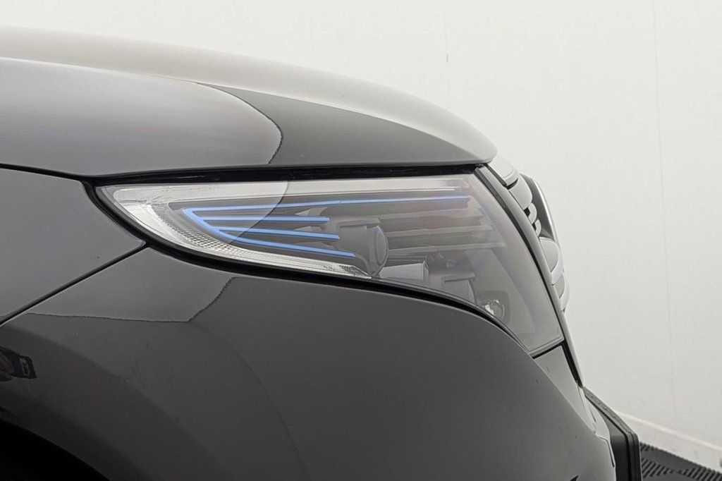 USED 2020 20 MERCEDES-BENZ EQC EQC 400 80kWh AMG Line (Premium) SUV 5dr Electric Auto 4MATIC (408 ps) 4x4, Sun Roof, Camera