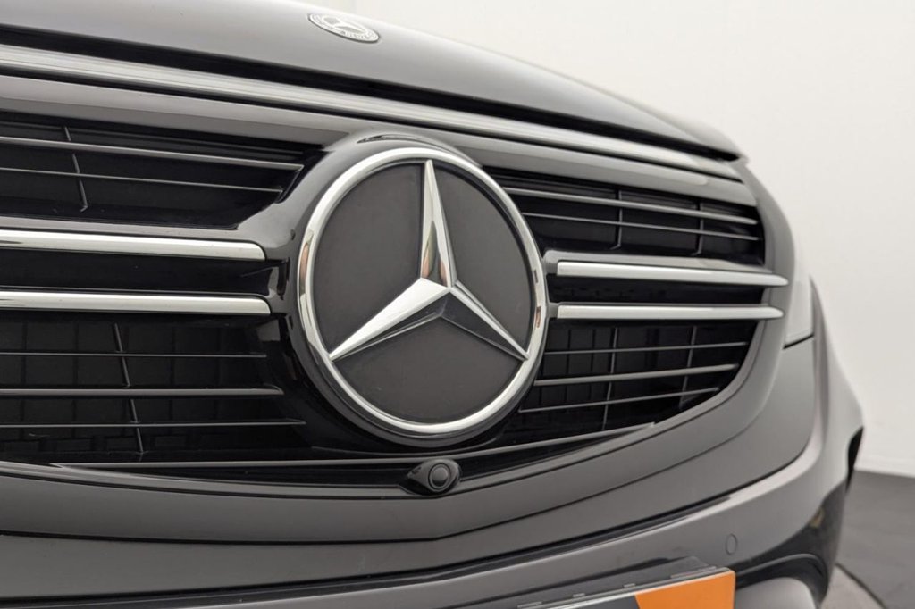 USED 2020 20 MERCEDES-BENZ EQC EQC 400 80kWh AMG Line (Premium) SUV 5dr Electric Auto 4MATIC (408 ps) 4x4, Sun Roof, Camera