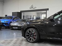 USED 2025 25 BMW X6 M 4.4i V8 Competition SUV 5dr Petrol Hybrid Steptronic xDrive Euro 6 (s/s) (625 ps) 1 OWNER ULTIMATE PACK VAT Q AC