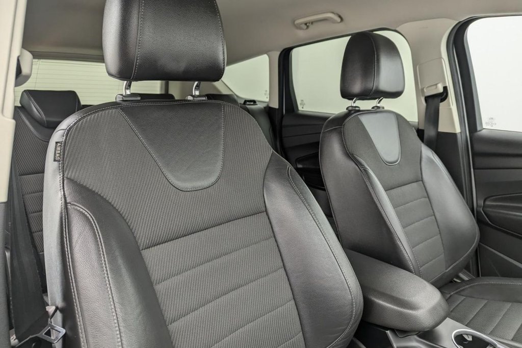USED 2015 15 FORD KUGA 2.0 TDCi Titanium SUV 5dr Diesel Powershift AWD Euro 6 (s/s) (180 ps) Heated Screen, 4X4, Cruise