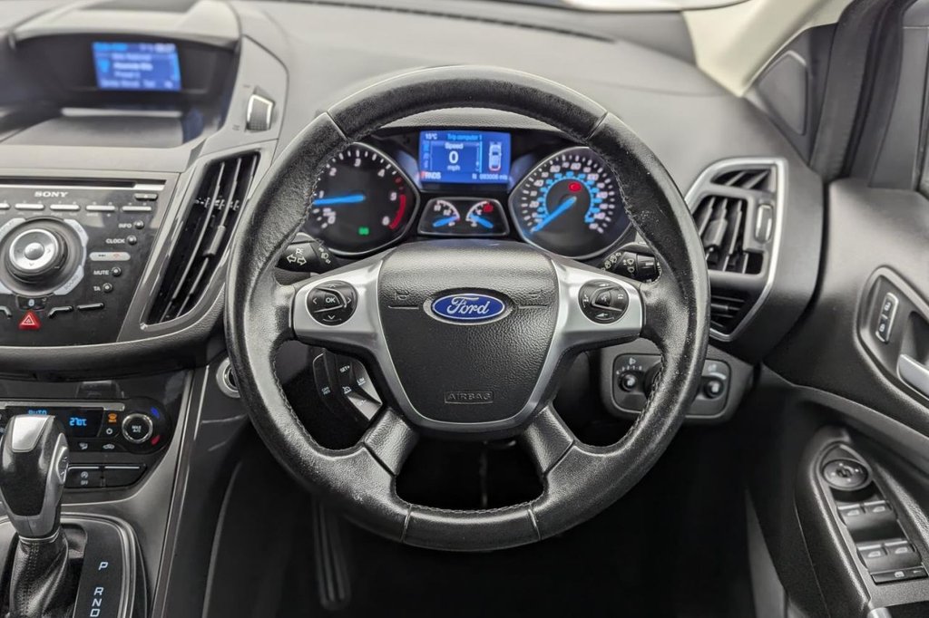 USED 2015 15 FORD KUGA 2.0 TDCi Titanium SUV 5dr Diesel Powershift AWD Euro 6 (s/s) (180 ps) Heated Screen, 4X4, Cruise