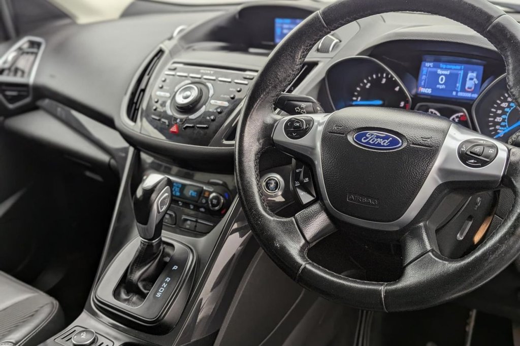 USED 2015 15 FORD KUGA 2.0 TDCi Titanium SUV 5dr Diesel Powershift AWD Euro 6 (s/s) (180 ps) Heated Screen, 4X4, Cruise