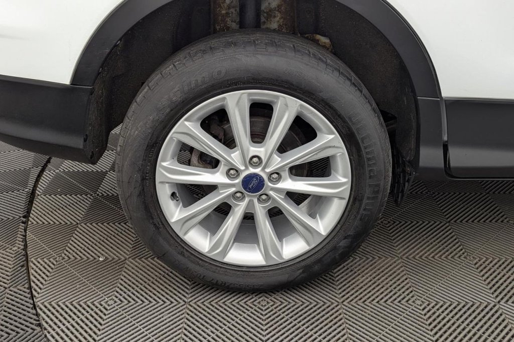 USED 2015 15 FORD KUGA 2.0 TDCi Titanium SUV 5dr Diesel Powershift AWD Euro 6 (s/s) (180 ps) Heated Screen, 4X4, Cruise