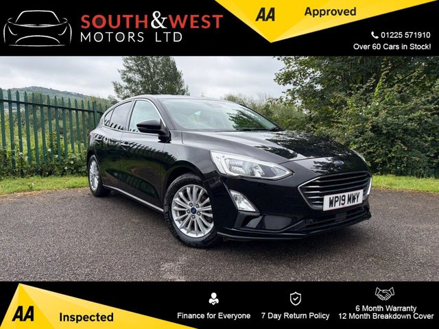 View our Ford Focus range