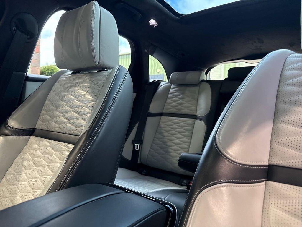 USED 2020 55 LAND ROVER RANGE ROVER VELAR 5.0 P550 SVAutobiography Dynamic Edition SUV 5dr Petrol Auto 4WD Euro 6 (s/s) (550 ps) 1 OWNER|FULL JLR HISTORY