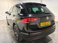 USED 2018 68 VOLKSWAGEN TIGUAN 2.0 TDI SE Navigation SUV 5dr Diesel DSG 4Motion Euro 6 (s/s) (150 ps) SAT NAV ADAPTIVE CRUISE CONTROL CLIMATE CONTROL PARKING SENSORS