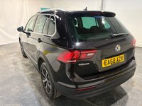 USED 2018 68 VOLKSWAGEN TIGUAN 2.0 TDI SE Navigation SUV 5dr Diesel DSG 4Motion Euro 6 (s/s) (150 ps) SAT NAV ADAPTIVE CRUISE CONTROL CLIMATE CONTROL PARKING SENSORS