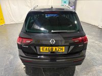 USED 2018 68 VOLKSWAGEN TIGUAN 2.0 TDI SE Navigation SUV 5dr Diesel DSG 4Motion Euro 6 (s/s) (150 ps) SAT NAV ADAPTIVE CRUISE CONTROL CLIMATE CONTROL PARKING SENSORS