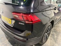 USED 2018 68 VOLKSWAGEN TIGUAN 2.0 TDI SE Navigation SUV 5dr Diesel DSG 4Motion Euro 6 (s/s) (150 ps) SAT NAV ADAPTIVE CRUISE CONTROL CLIMATE CONTROL PARKING SENSORS
