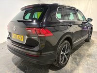 USED 2018 68 VOLKSWAGEN TIGUAN 2.0 TDI SE Navigation SUV 5dr Diesel DSG 4Motion Euro 6 (s/s) (150 ps) SAT NAV ADAPTIVE CRUISE CONTROL CLIMATE CONTROL PARKING SENSORS
