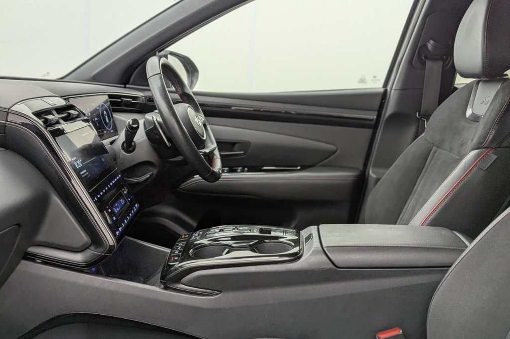 USED 2022 72 HYUNDAI TUCSON 1.6 h T-GDi N Line SUV 5dr Petrol Hybrid Auto Euro 6 (s/s) (230 ps) Car Play, Keyless Go, Sat Nav