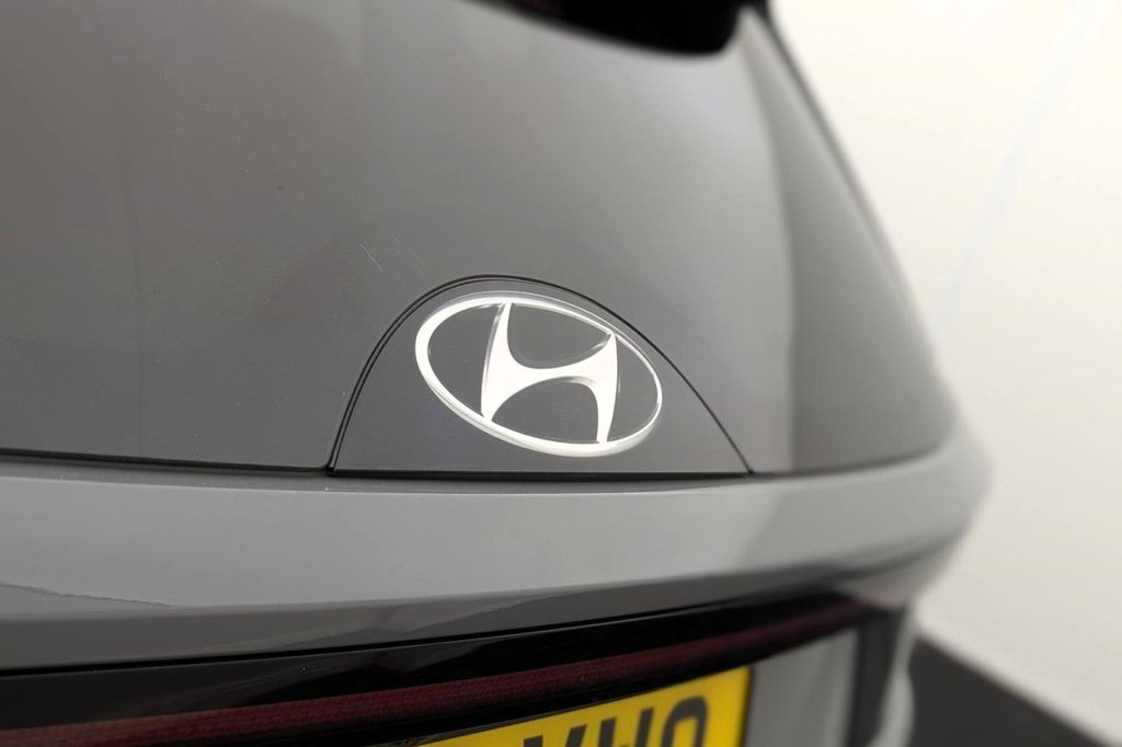 USED 2022 72 HYUNDAI TUCSON 1.6 h T-GDi N Line SUV 5dr Petrol Hybrid Auto Euro 6 (s/s) (230 ps) Car Play, Keyless Go, Sat Nav