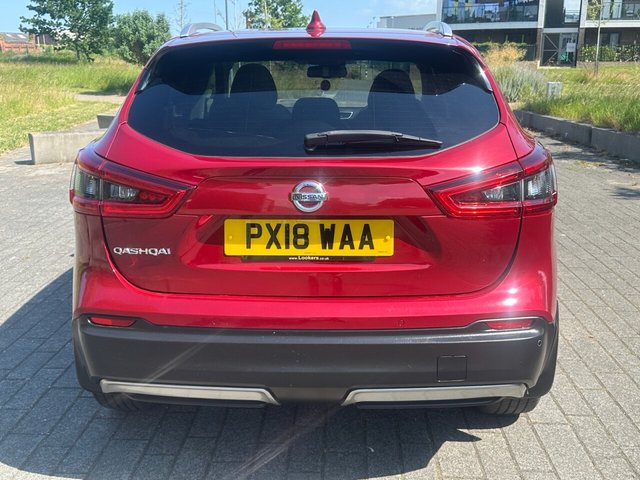 View our NISSAN QASHQAI