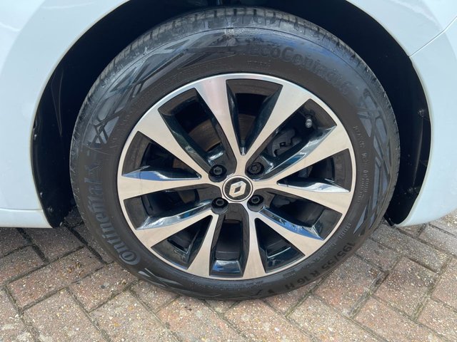 View our RENAULT CLIO