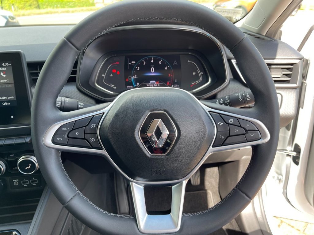 USED 2023 23 RENAULT CLIO 1.0 TCe Evolution Hatchback 5dr Petrol Manual Euro 6 (s/s) (90 ps) 