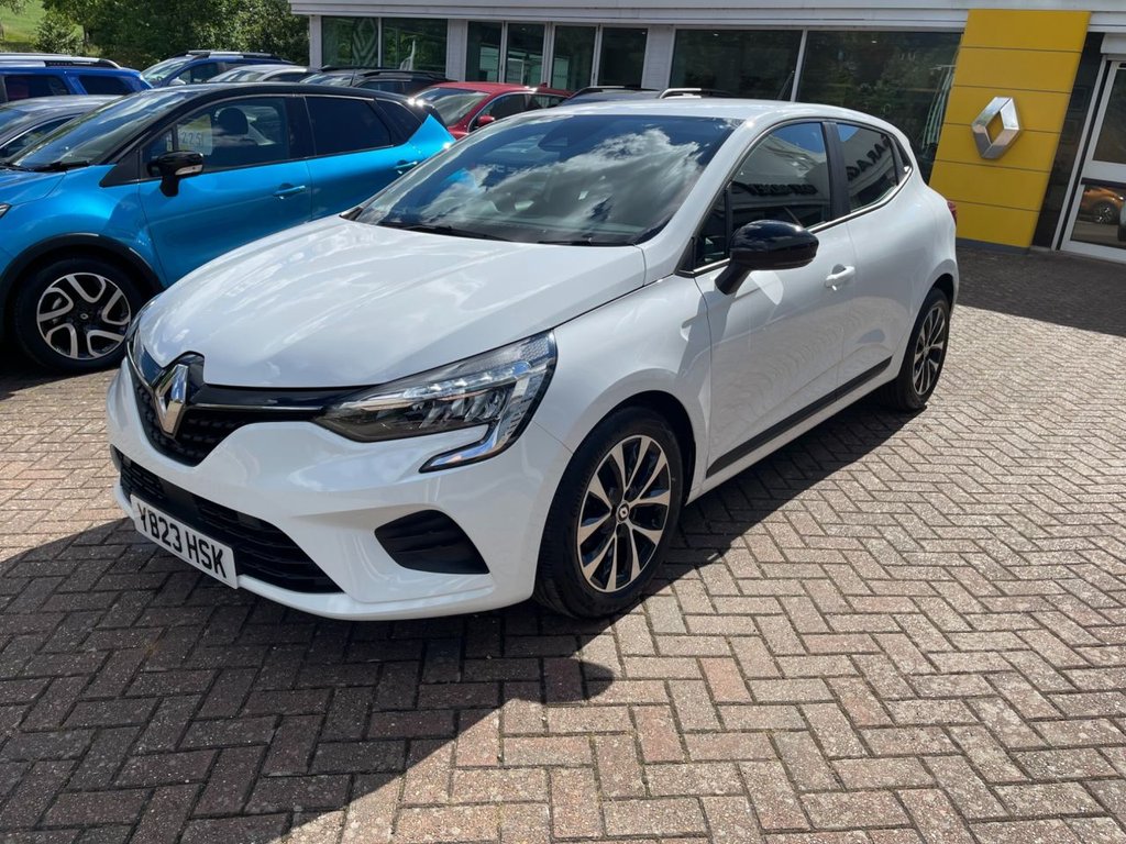 USED 2023 23 RENAULT CLIO 1.0 TCe Evolution Hatchback 5dr Petrol Manual Euro 6 (s/s) (90 ps) 