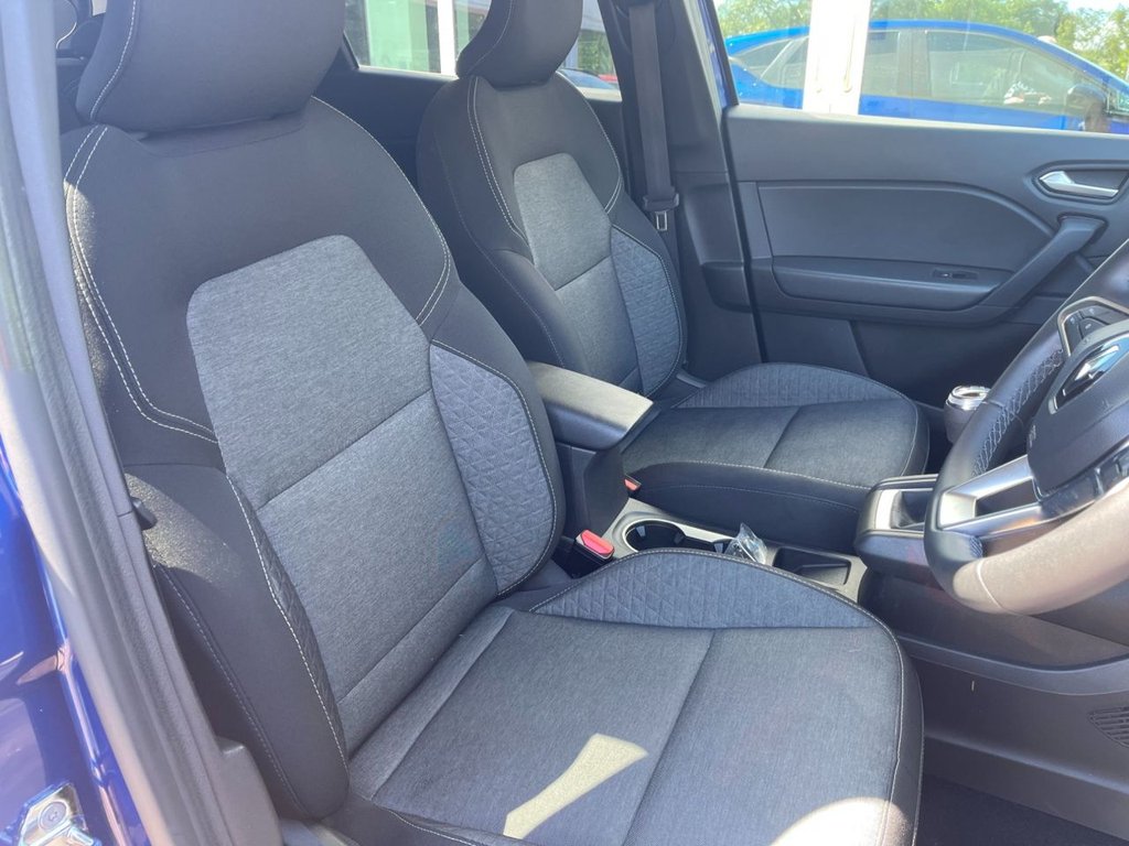 USED 2023 72 RENAULT CAPTUR 1.0 TCe evolution SUV 5dr Petrol Manual Euro 6 (s/s) (90 ps) 