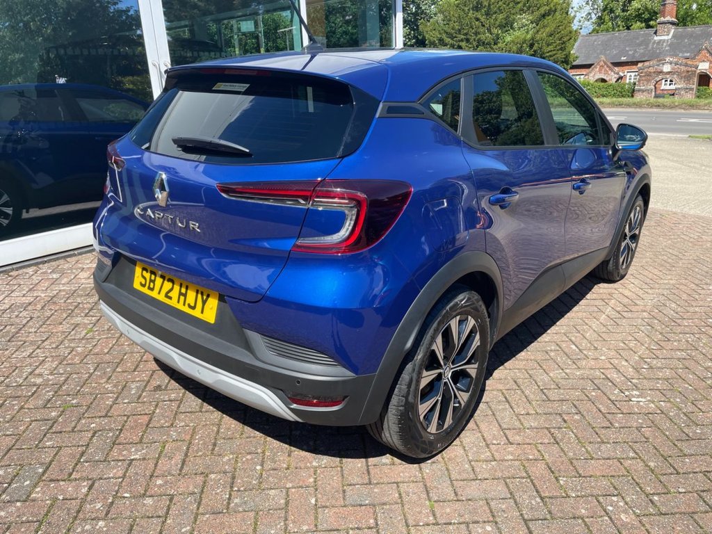 USED 2023 72 RENAULT CAPTUR 1.0 TCe evolution SUV 5dr Petrol Manual Euro 6 (s/s) (90 ps) 