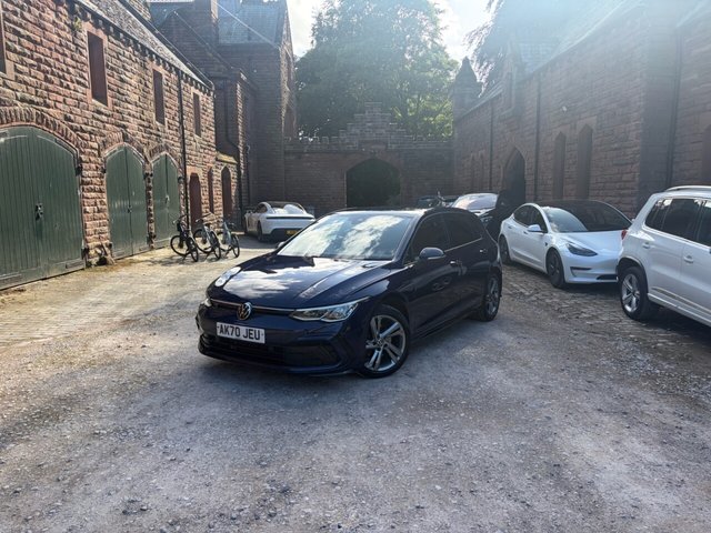 View our VOLKSWAGEN GOLF