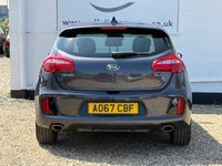 USED 2017 67 KIA CEED 1.6 CRDi GT-Line Hatchback 5dr Diesel Manual Euro 6 (s/s) (134 bhp) www.suffolkcarcentre.co.uk - Located at Lowestoft
