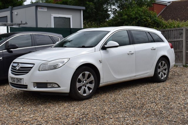 View our VAUXHALL INSIGNIA