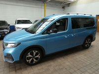 USED 2023 72 FORD GRAND TOURNEO CONNECT 2.0 EcoBlue Active MPV 5dr Diesel Manual Euro 6 (s/s) (122 ps) 5/7 SEATS SAT NAV CARPLAY CRUISE CONTROL PARKING SENSORS 1 OWNER SERVICE HISTORY WARRANTY