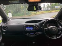 USED 2017 TOYOTA YARIS 1.5 VVT-h Excel Hatchback 5dr Petrol Hybrid E-CVT Euro 6 (s/s) (15in Alloy) (100 ps) *FULL TOYOTA SERVICE HISTORY* REVERSING CAM-SAT NAV-X2 KEYS