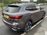 USED 2023 23 MG MG HS 1.5 T-GDI Trophy SUV 5dr Petrol DCT Euro 6 (s/s) (162 ps) 