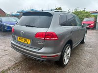 USED 2017 17 VOLKSWAGEN TOUAREG 3.0 TDI V6 BlueMotion Tech R-Line Plus Tiptronic 4WD Euro 6 (s/s) 5dr 2 KEYS|360 R/CAMS|SUNROOF