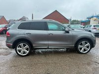USED 2017 17 VOLKSWAGEN TOUAREG 3.0 TDI V6 BlueMotion Tech R-Line Plus Tiptronic 4WD Euro 6 (s/s) 5dr 2 KEYS|360 R/CAMS|SUNROOF