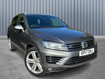 2017 VOLKSWAGEN TOUAREG 3.0 TDI V6 BlueMotion Tech R-Line Plus Tiptronic 4WD Euro 6 (s/s) 5dr £12999.00