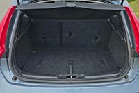 USED 2018 68 VOLVO V40 2.0 T2 GPF Momentum Hatchback 5dr Petrol Manual Euro 6 (s/s) (122 ps) 