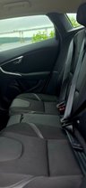 USED 2018 68 VOLVO V40 2.0 T2 GPF Momentum Hatchback 5dr Petrol Manual Euro 6 (s/s) (122 ps) 