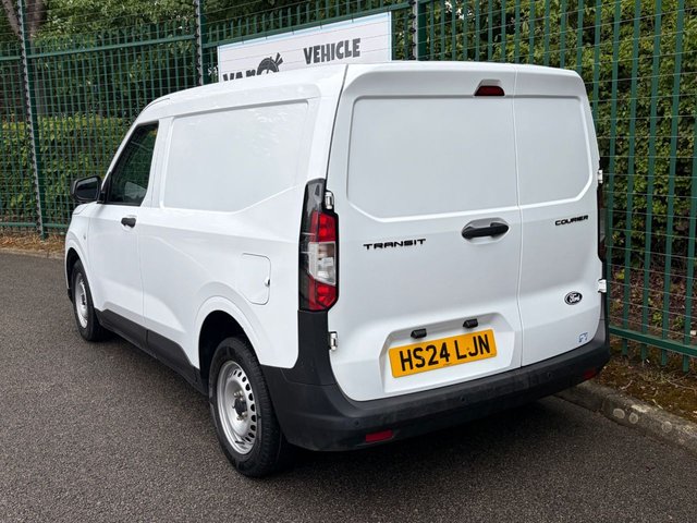 View our FORD TRANSIT COURIER