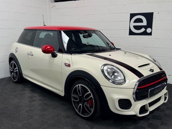 2017 MINI HATCH