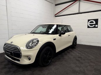 2015 MINI HATCH