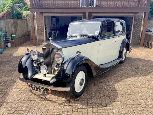 View our ROLLS-ROYCE 25/30
