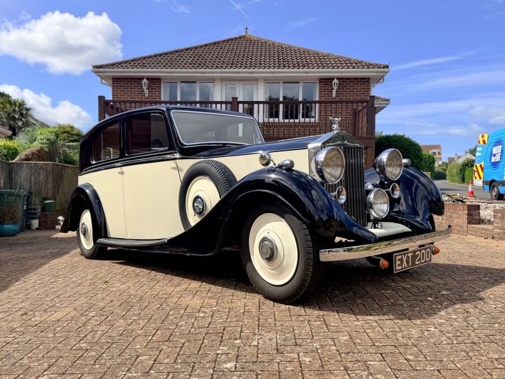 USED 1937 ROLLS-ROYCE 25/30 4257cc // Coachwork by Hooper // Px swap 