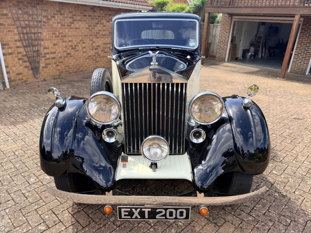 USED 1937 ROLLS-ROYCE 25/30 4257cc // Coachwork by Hooper // Px swap 