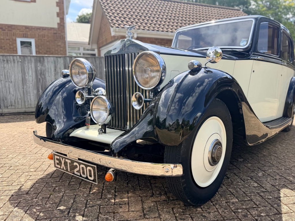 USED 1937 ROLLS-ROYCE 25/30 4257cc // Coachwork by Hooper // Px swap 