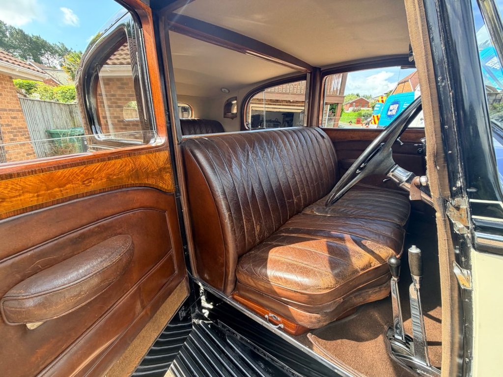 USED 1937 ROLLS-ROYCE 25/30 4257cc // Coachwork by Hooper // Px swap 