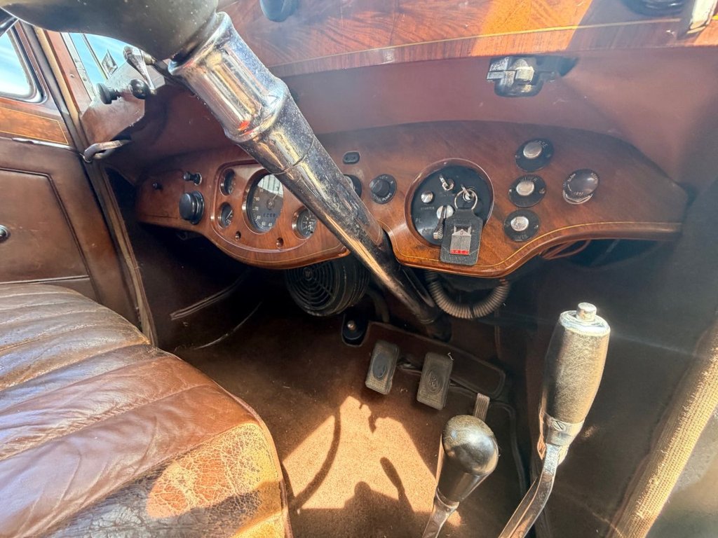 USED 1937 ROLLS-ROYCE 25/30 4257cc // Coachwork by Hooper // Px swap 