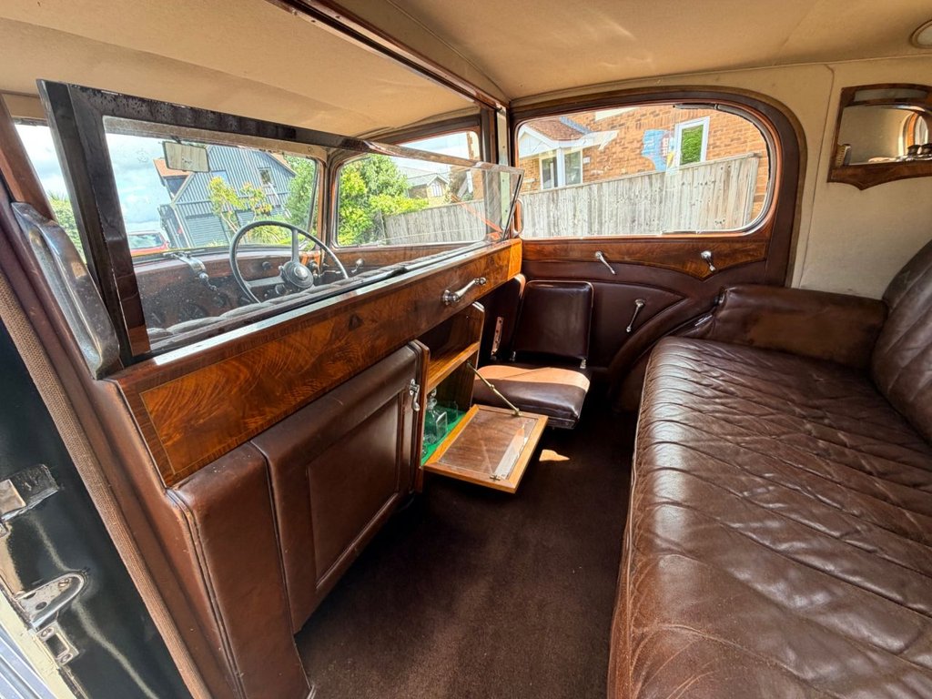USED 1937 ROLLS-ROYCE 25/30 4257cc // Coachwork by Hooper // Px swap 
