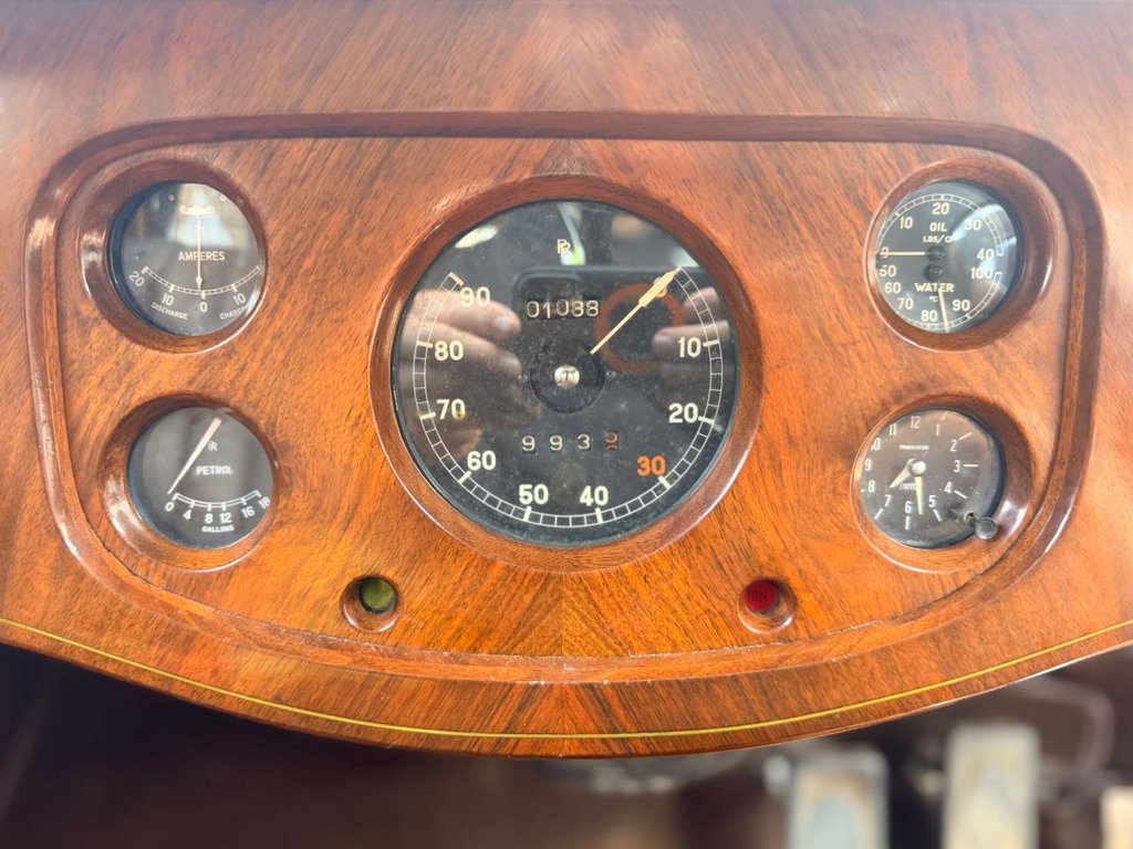 USED 1937 ROLLS-ROYCE 25/30 4257cc // Coachwork by Hooper // Px swap 