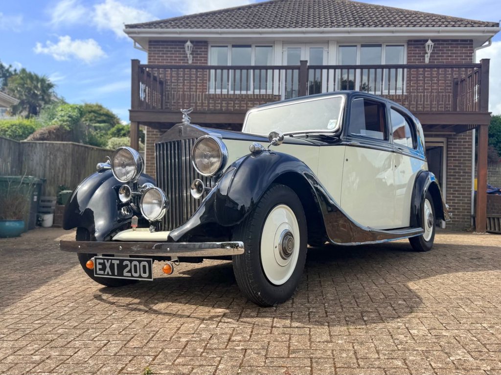 USED 1937 ROLLS-ROYCE 25/30 4257cc // Coachwork by Hooper // Px swap 