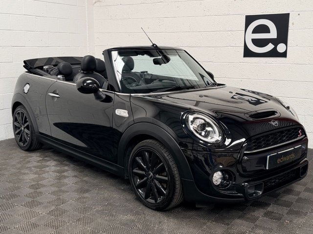 View our MINI CONVERTIBLE